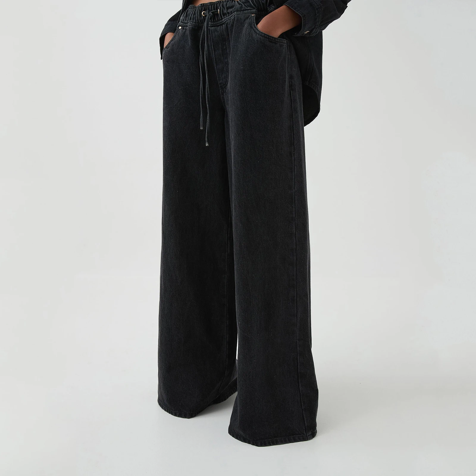 Damskie jeansy z kieszeniami, codzienne, proste, stylowe, jednolite, ze średnim stanem, ze sznurkiem, z szerokimi nogawkami, spodnie dżinsowe.