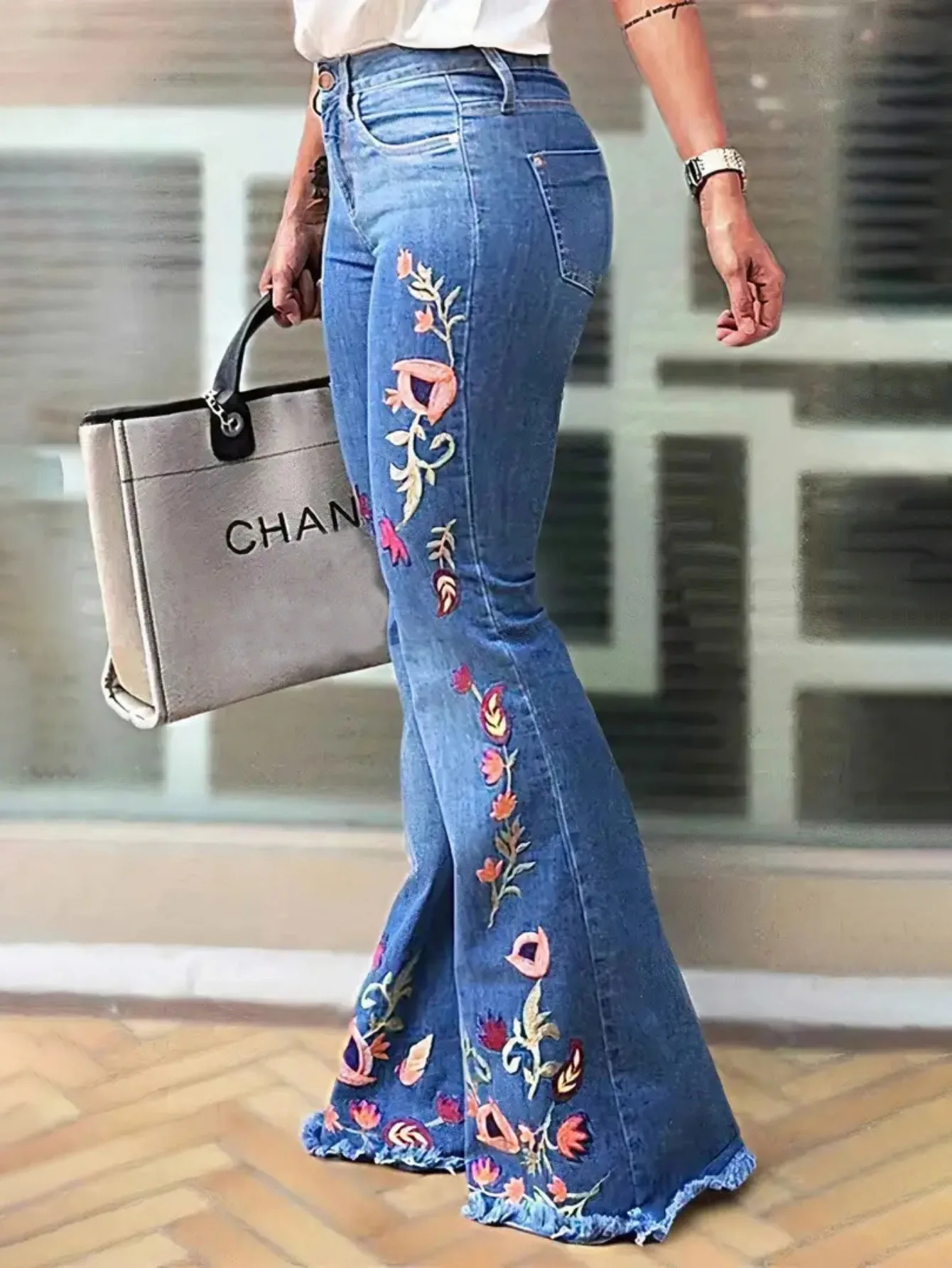 2025 New European and American Foreign Trade Women's Jeans High Elasticity Embroidered Large Horn Jeans for Women