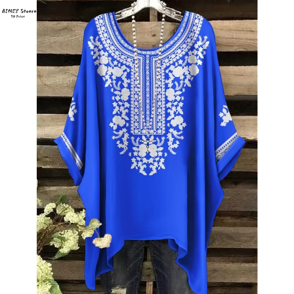 เสื้อทูนิคโบฮีเมียนสำหรับผู้หญิง |   ดีไซน์ลายดอกไม้สีดำและสีขาวหรูหรา รอบคอ ชายกระโปรงพลิ้วไหว เหมาะสำหรับสไตล์ลำลองหรือวันหยุด