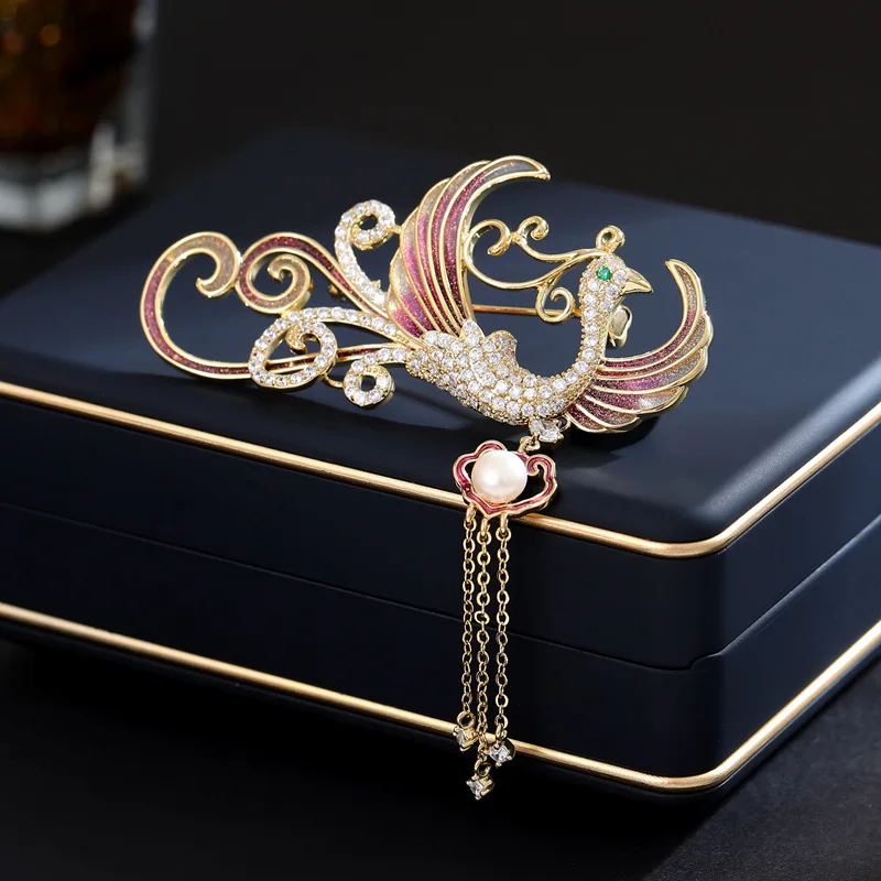 Broche accesorio cheongsam esmaltado al óleo elegante y refinado para mujer, broche de Fénix con borlas de lujo de alta gama