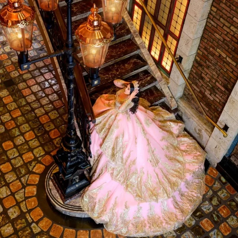 

Customized Pink Quinceanera Dresses Off the Shoulder crystal sequin golden applique Long tail Vestido 15 Quinceanera