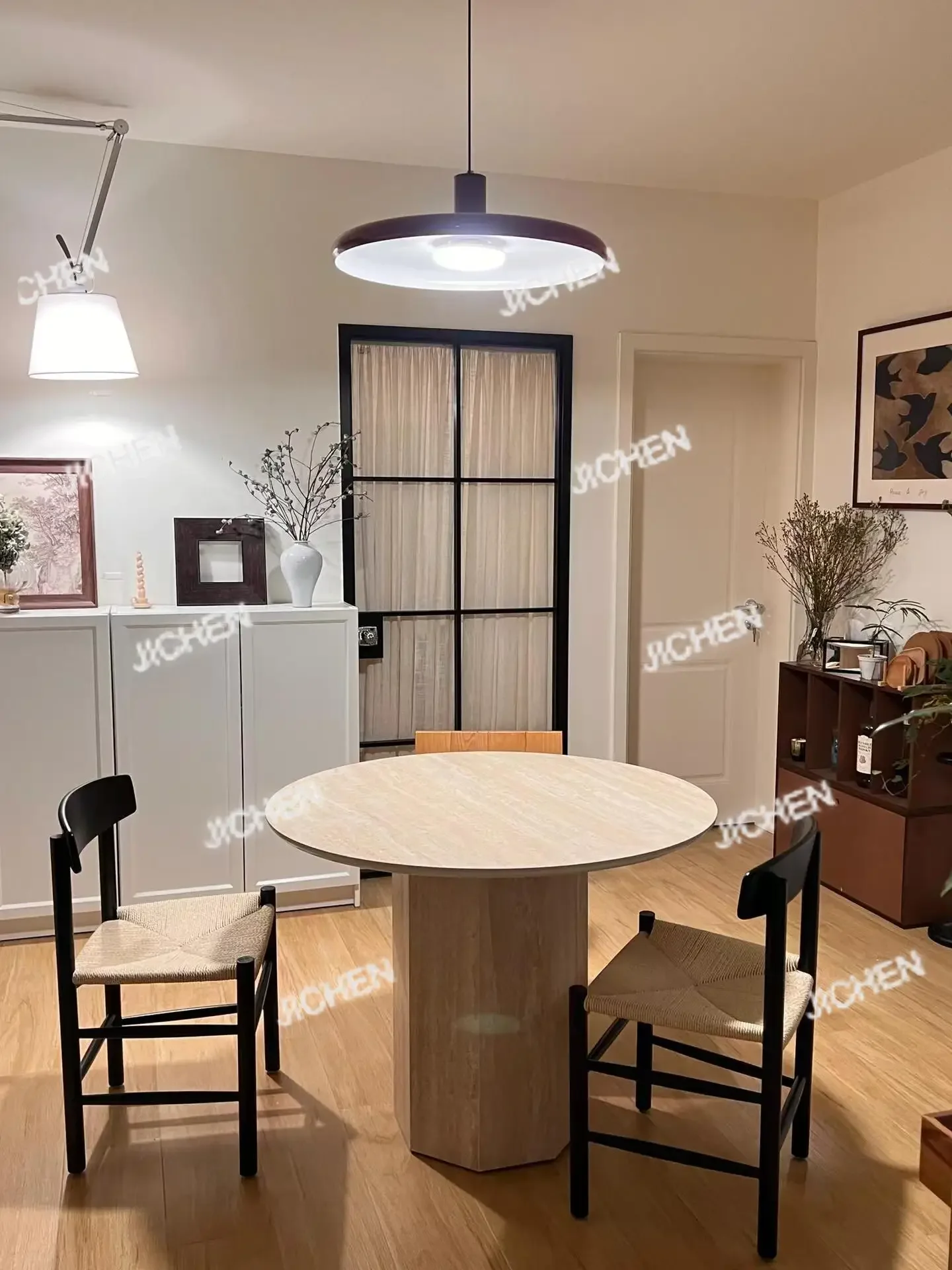 XQNordic الرومانية الحجر الجيري بلاطة الصخور طاولة طعام شقة صغيرة غرفة المعيشة المنزل المتوسطة الطراز القديم جولة بسيطة