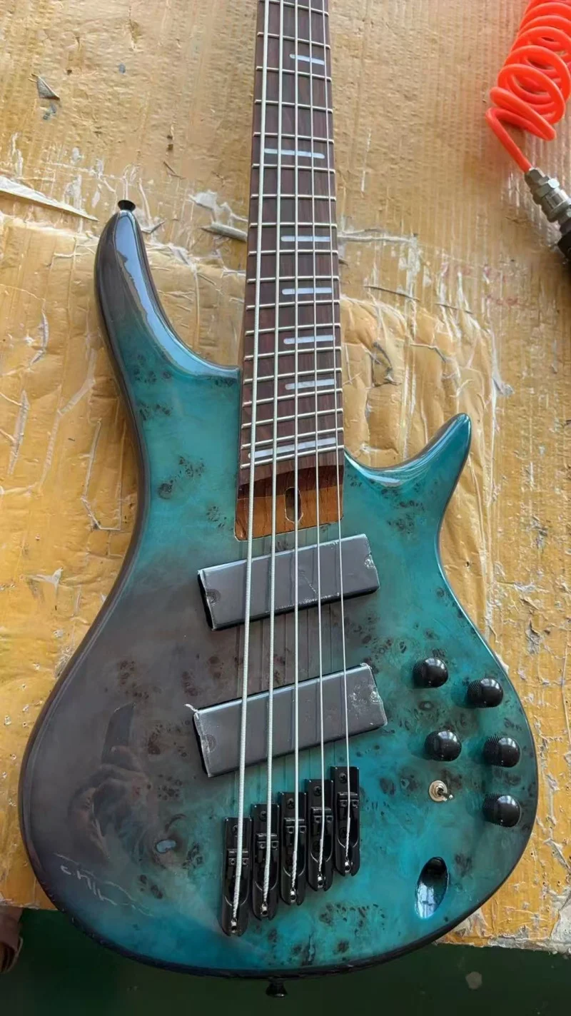 High-quality 5-string electric bass, maple neck, fan-shaped rosewood fingerboard with built-in electronic equipment, free delive