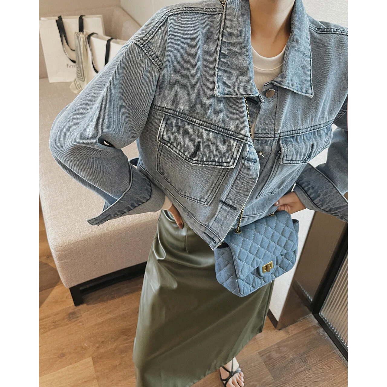 2022 Trending Products Denim Jean Short Varsity Jackets Women Trench Coats Overcoat Heavy Demi-Season Clothing Stylish Chic Crop