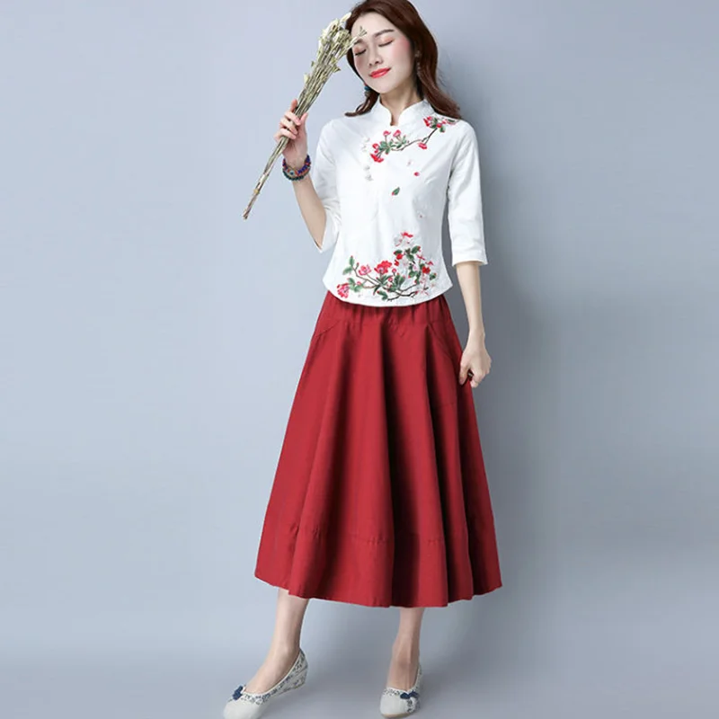 New 2025 chinese qipao tops women camisa flower embroidery pattern cheongsam shirt chinese traditional clothing hanfu blouse