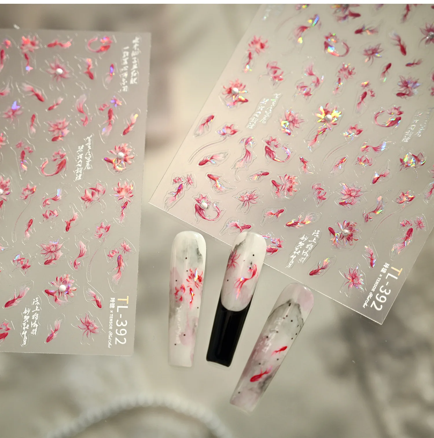 Pesce rosso in stile cinese Koi carpa broccata fiore classico bolle d'acqua caratteri antichi adesivi per nail art fai da te decalcomanie per manicure