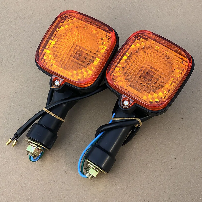 Motorcycle Tail Lamp for Jialing Honda Dayang Dayun Wuyang CG125 CG150 CG250 DY125 Rear Brake Stop Light/Winker Lamp Flashers