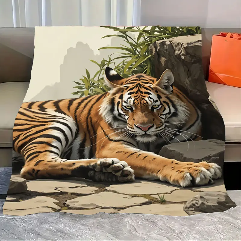 

1pc Flannel Blanket "Realistic Tiger Print Fleece Blanket for Cozy Living Room Decor"