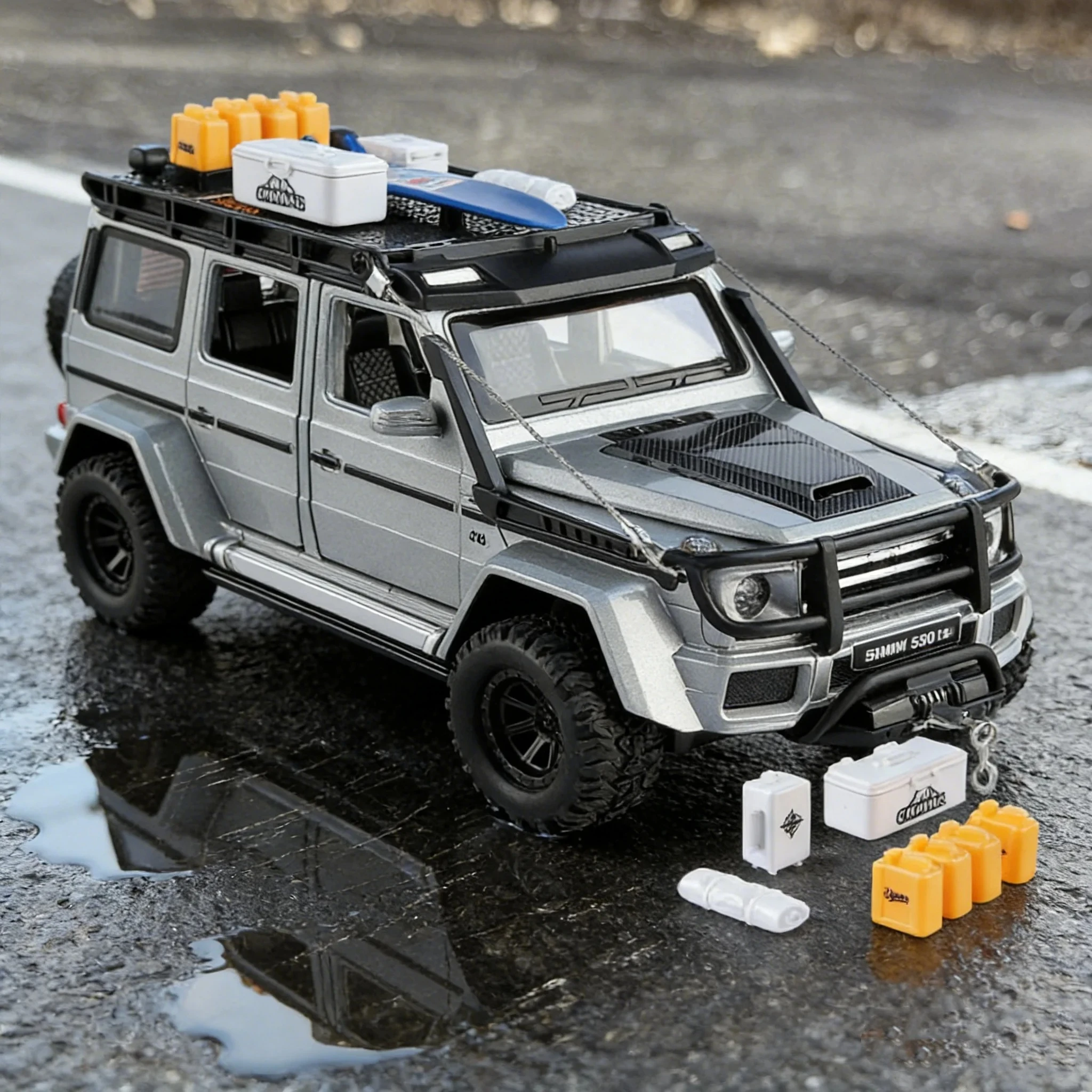 

Масштабная модель автомобиля G-Class G550 4X4² (1:24) из литого металла, со звуковыми и световыми эффектами, коллекционная игрушка-симулятор внедорожника