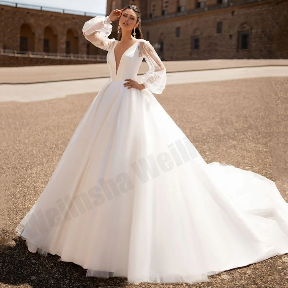 Sexy Wedding Dress with Detachable Tulle Jacket V Neck Sleeveless Ball Gown Bride Bridal Dresses Court Train Robe De Mariee