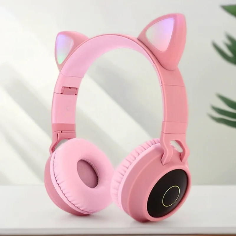 

Explosive glowing cartoon head mounted Bluetooth earphones for girls, cat ear BT028C wireless folding card new model