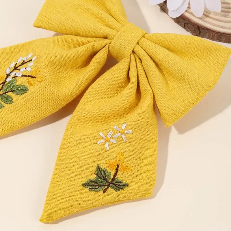 ncmama New Flower Embroidery Hair Bow Clips Fashion Daisy Butterfly Hairpin Sweet Girls Hairgrips Kids Headwear Hair Accessories