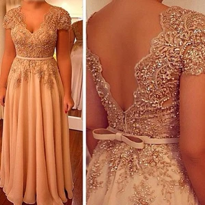 Damadın düğün annesi için elbisedeki en iyi 10 satış-no. 10