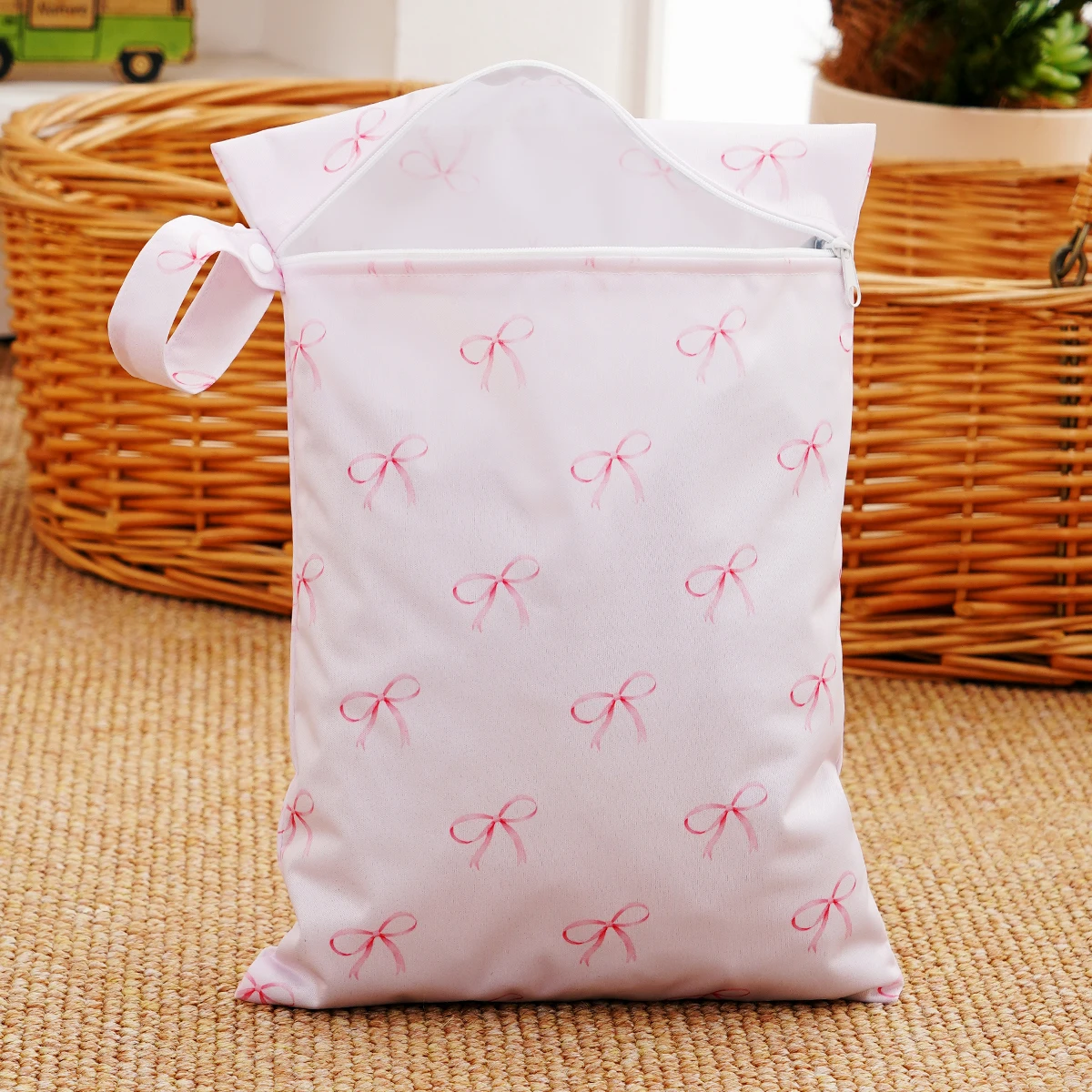 Elinfant 3PCS Portable Waterproof Wet Dry Bag For Swimsuits, Diaper Bags For Cloth Diapers,Washable Reusable Storage Bag view 5