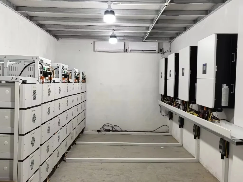 Hybrid Single-phase 8/10/12kW Solar Inverter with 96.5% Efficiency and 550V Input 3