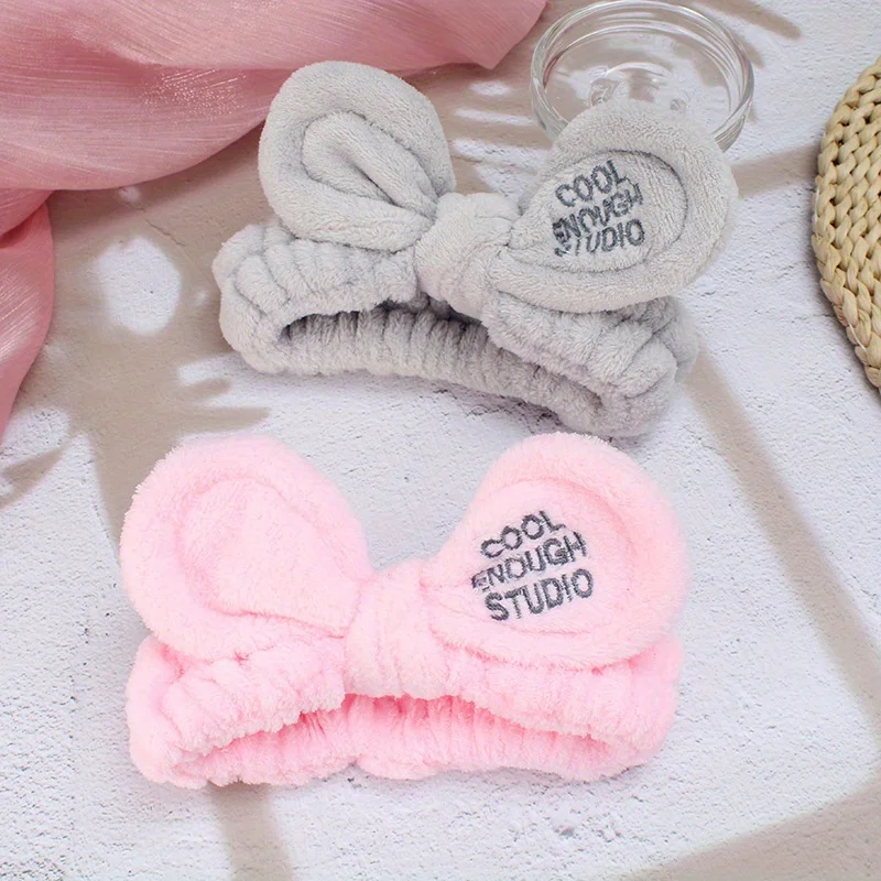 

Embroidered Plush Headband with Bow Wide Soft Non-Slip for Women Girls Face Washing Makeup Fashion Accessories