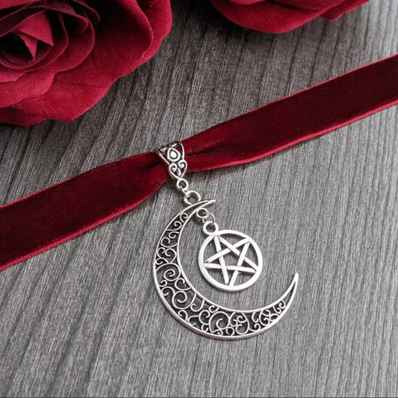 Gothic Velvet Choker In Black with Silvery Moon and Pentagram - Pagan Jewelry Witch Wicca Collar Dark Academia Dark Fashion