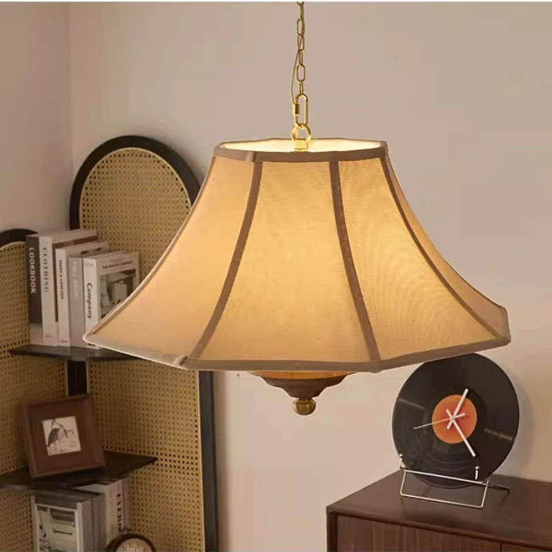Mid ancient style restaurant chandelier, retro restaurant chandelier, fabric lampshade, wooden dining table lighting fixture