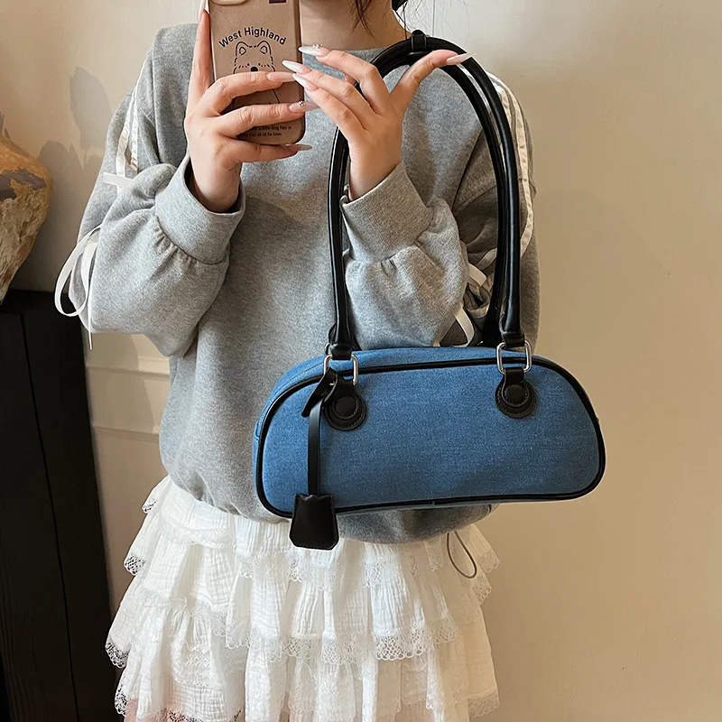 

2025 Women's New Spring Bowling Bag - Niche Large Capacity, Unique Patchwork, Handheld/Shoulder/Underarm