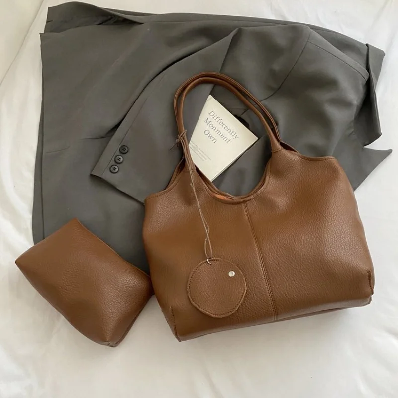 

Popular Classic Crossbody Bag Women Leather Handbag Messenger Style Famous Designer Elegant Chic