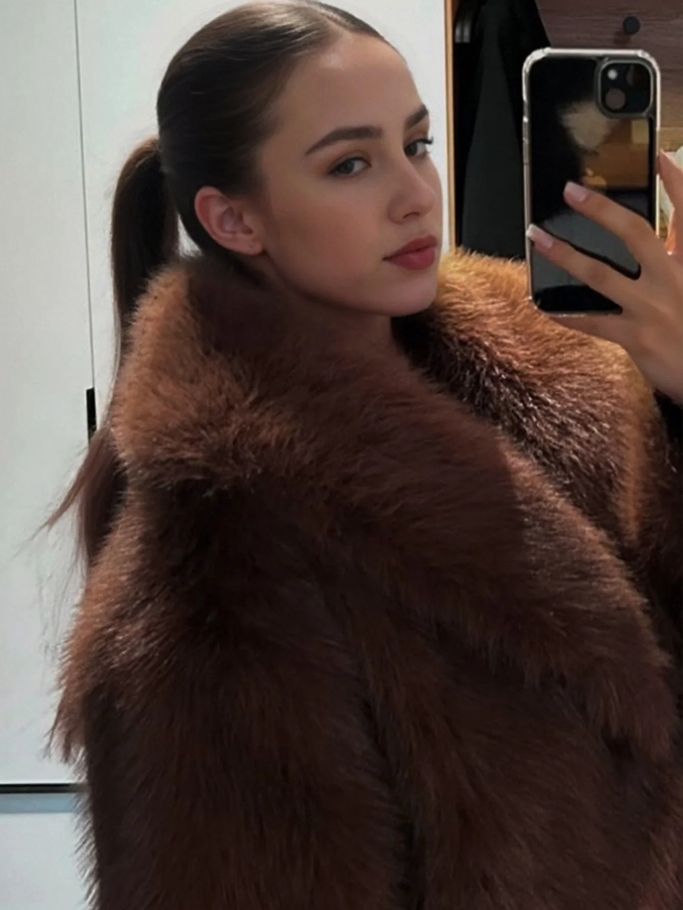 2025 Autumn Winter New Black Lazy Style Turn Down Collar Faux Fur Plush Coat Women Loose Thick Warm Jacket