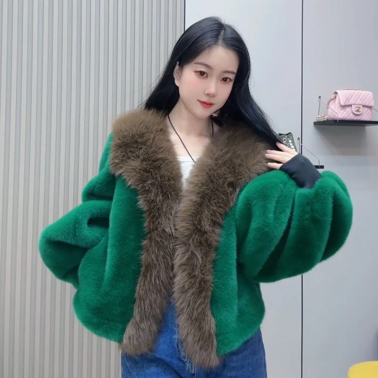 2025 novo grosso falso pele de vison jaqueta de inverno moda lanterna manga longa casaco de pele feminino na moda high-end novo design jaquetas de pele