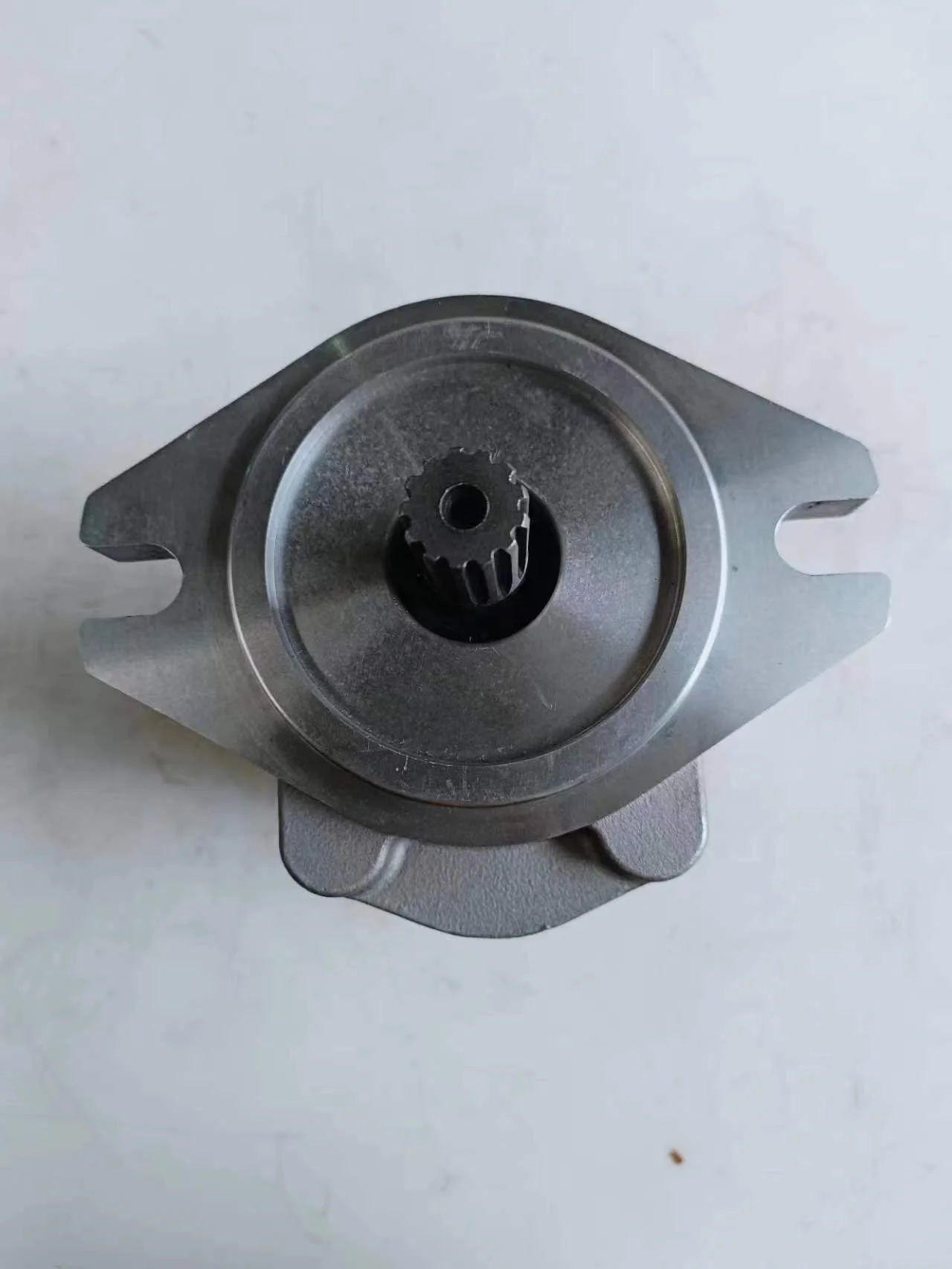 مضخة تروس هيدروليكية TLF 23A-60-11203 لـ GD605 GD521