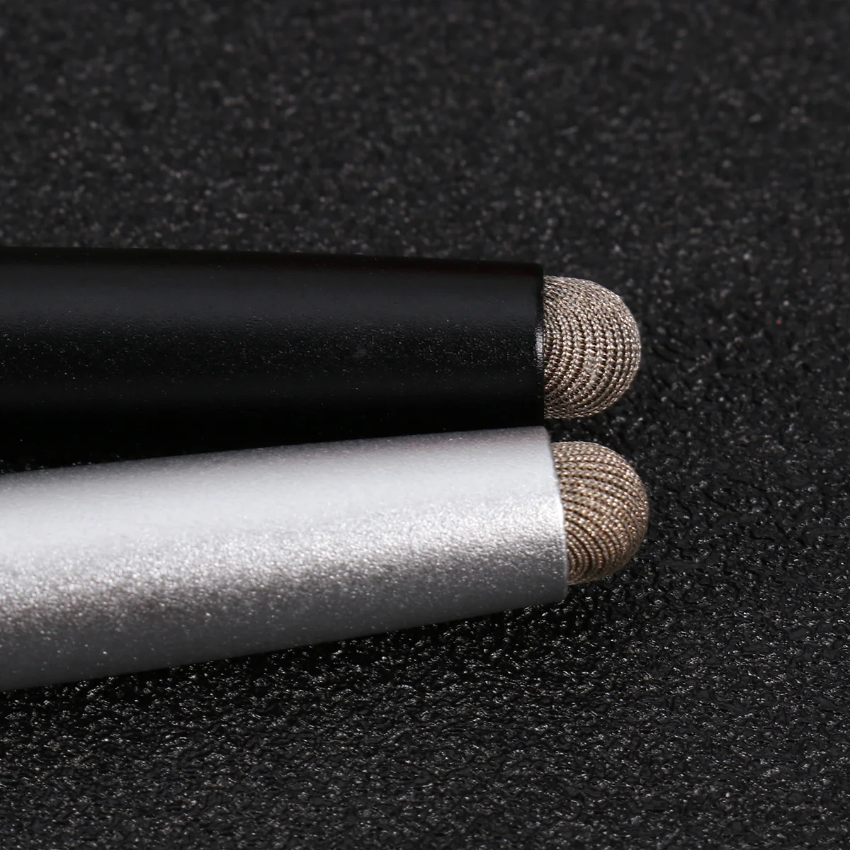 

2 шт., металлическая емкостная ручка с волоконным наконечником, гладкая ручка для сенсорного экрана для телефона, планшета, инструмент для рукописного ввода, инструмент для письма