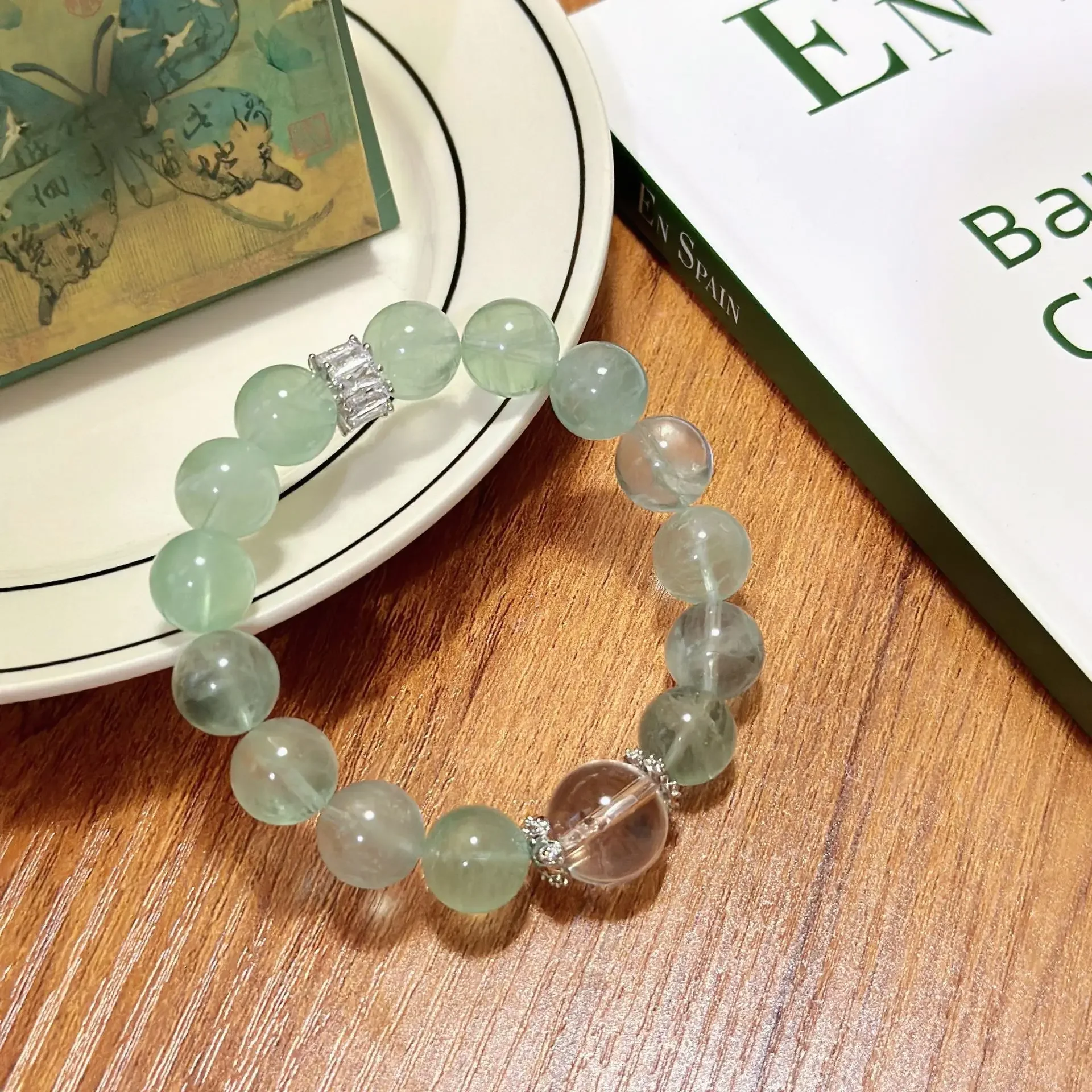 

Natural Green Fluorite Bracelet Women's Fresh and Fashionable Bracelet Niche Design