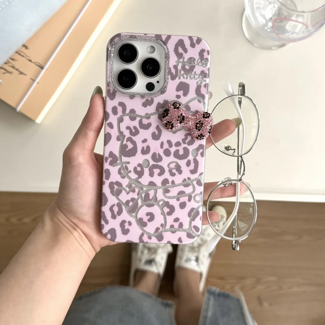 

Hello Kitty Leopard Print Diamond Bow Phone Case For iPhone 16 15 14 13 12 Pro Max Y2K Luxury Glitter Cover