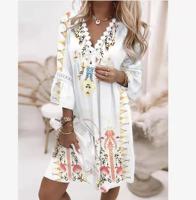 

2024 New Women's V-neck Three-quarter Sleeve Printed Lace Splicing Bohemian Style Seaside Casual Resort Style Knee-length Dress