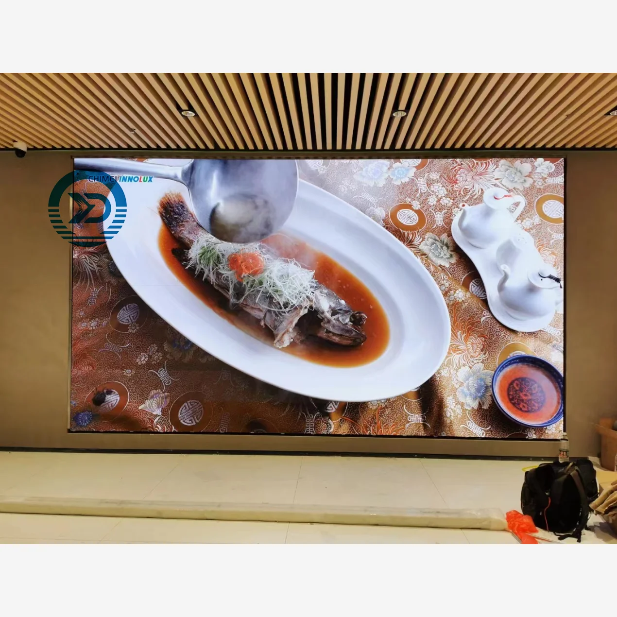 Indoor P3.91 led display fixed on the wall LED cabinet size 50 * 50cm or 1.64 * 1.64ft simple, convenient and fast