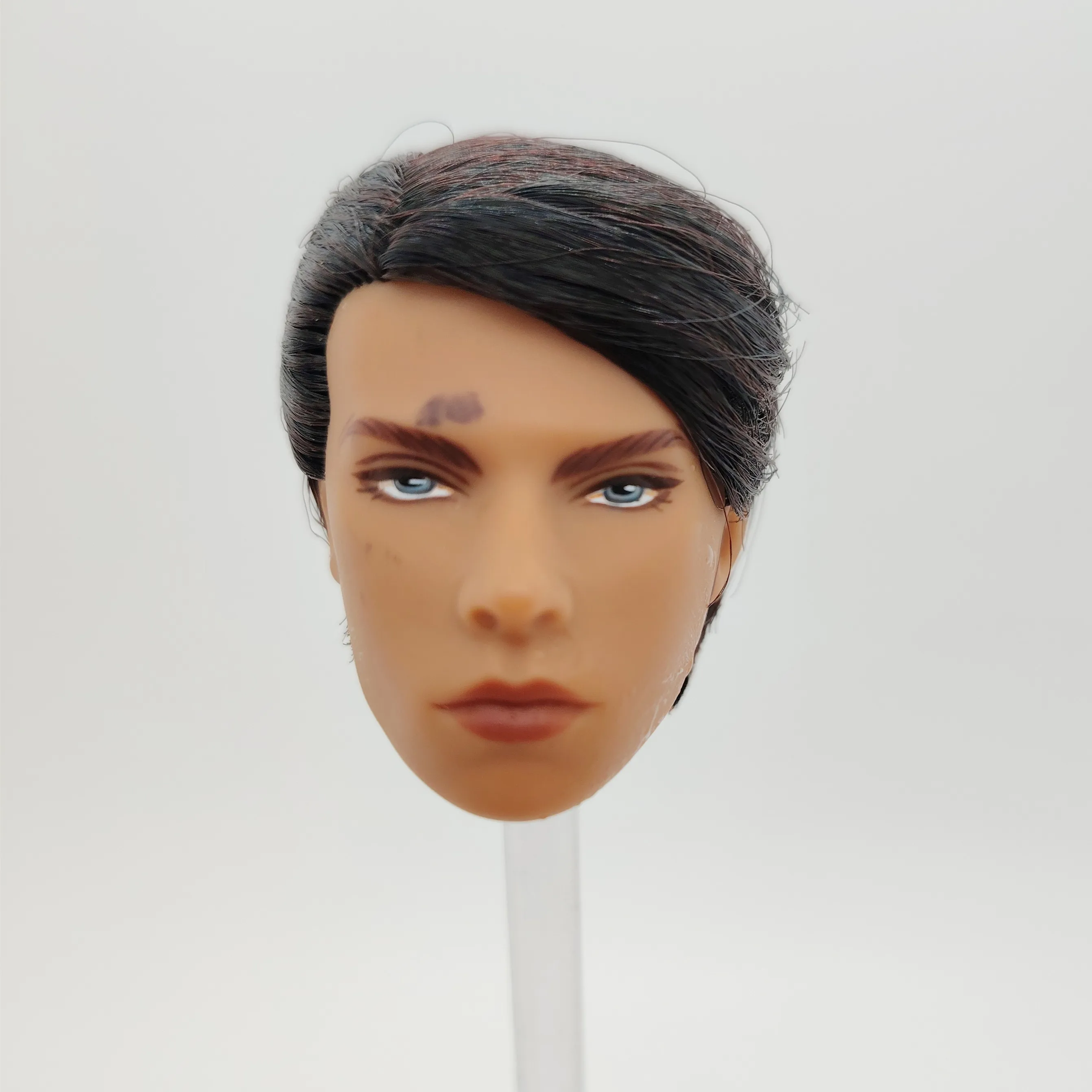 

Fashion Royalty Francisco Leon Latino Skin Homme 1/6 Scale Integrity Male Doll Head