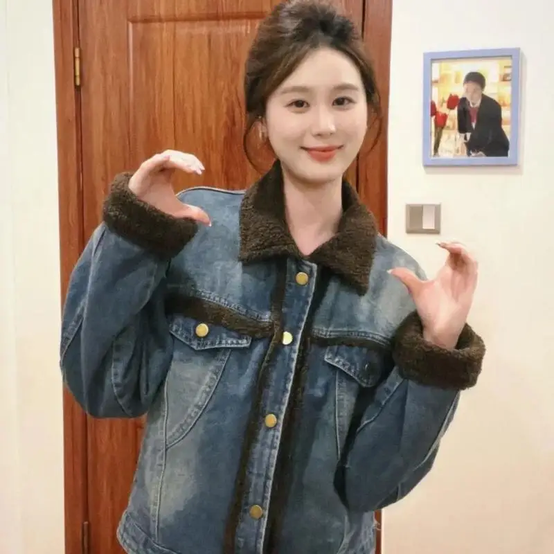 Fashionable Women's Denim Winter Cotton Jacket New Warm Thick Small Fragrant Style Tops Y2K Spicy Girl Denim Jacket Comfortable