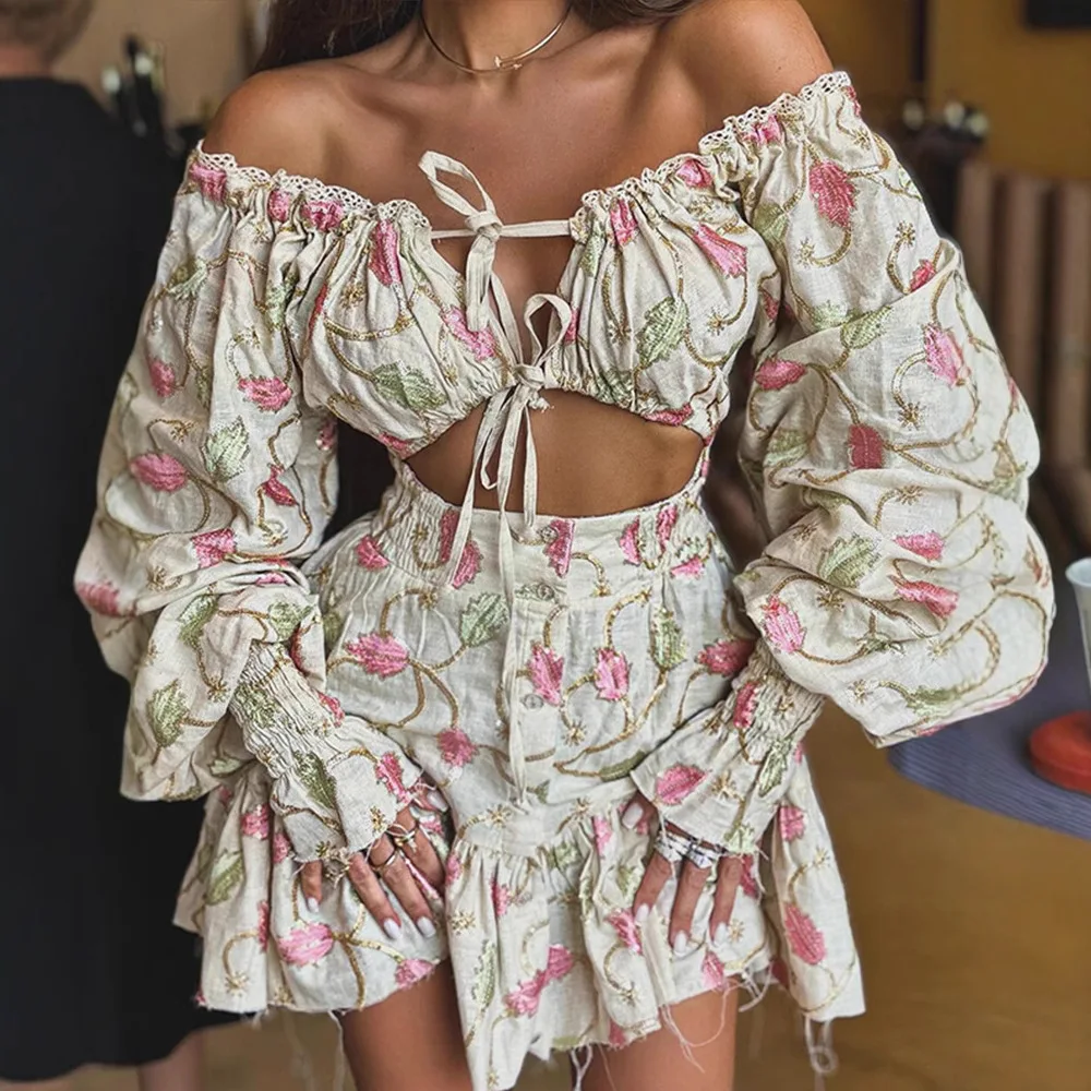 

2025 Spring/Summer New Sexy One Shoulder Lantern Sleeve Strap Short Skirt