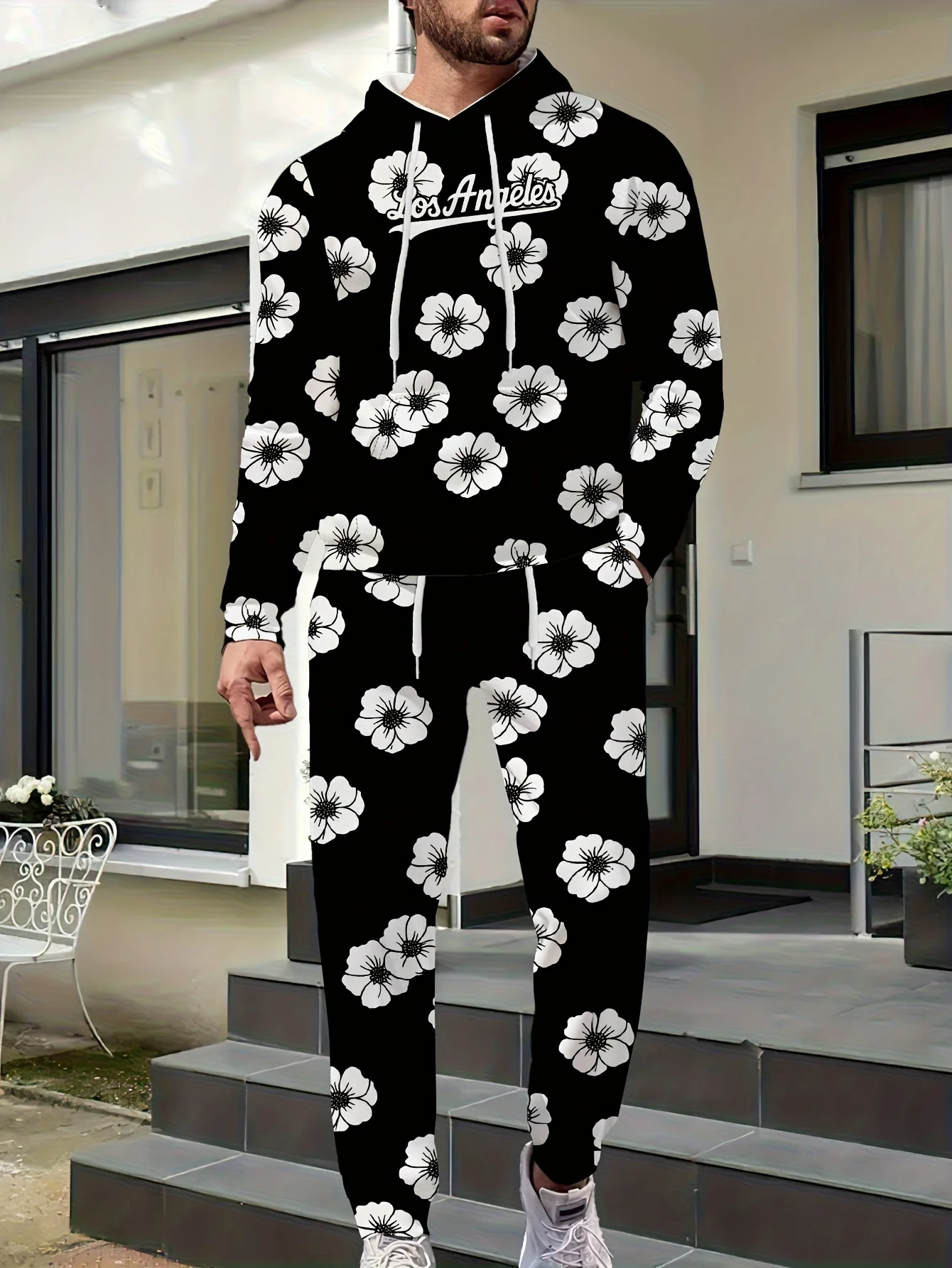 

The new men's hoodie set for Spring and Autumn 2025 is a casual and fashionable 3D printed streetwear collection