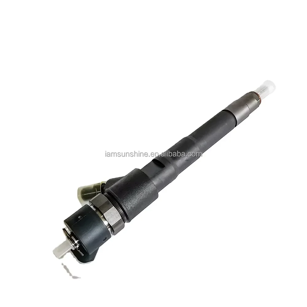 

China UD Diesel Injector 0445110418 5801483286 For Common Rail 0986435212 0445110520