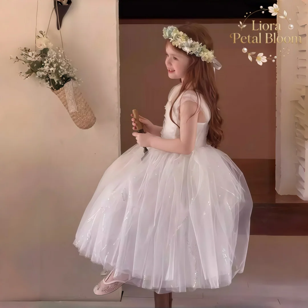 Abito lungo in pizzo per bambina, abito da damigella d'onore color avorio, abito da prima comunione, costume per servizio fotografico, abito da piccola principessa