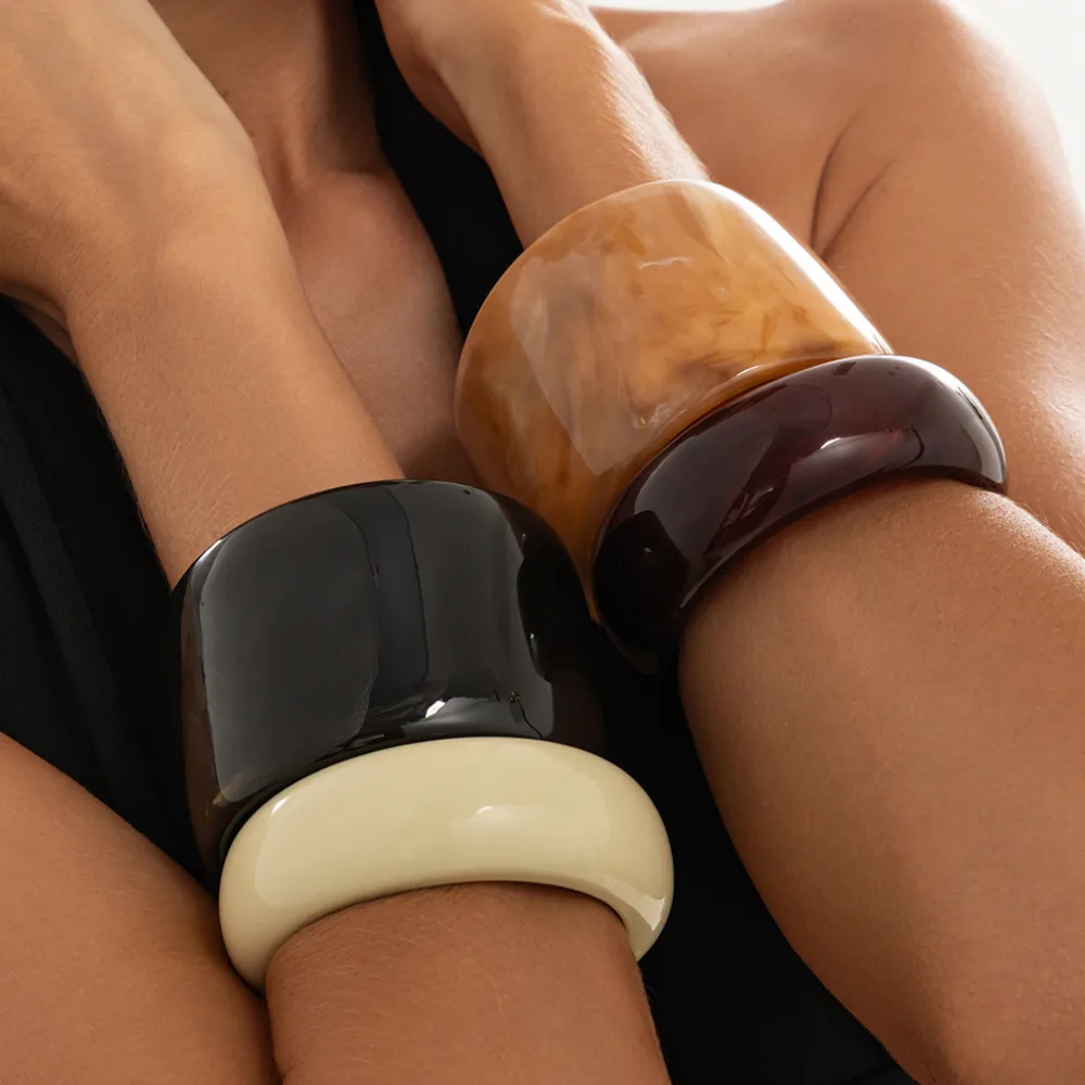 KunJoe 2Pcs/Set Vintage Punk Stack Thick Resin Acrylic Bangles Geometric Irregular Wide Cuff Bangle Bracelets Women Men Jewelry