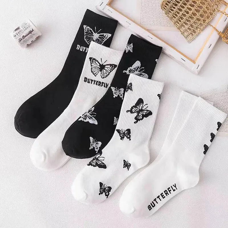 

1 Pair Female Mid-Calf Length Japanese-Style Cute Couple Ankle Socks Fall Winter Socks with Print Woman Black Butterfly Socks