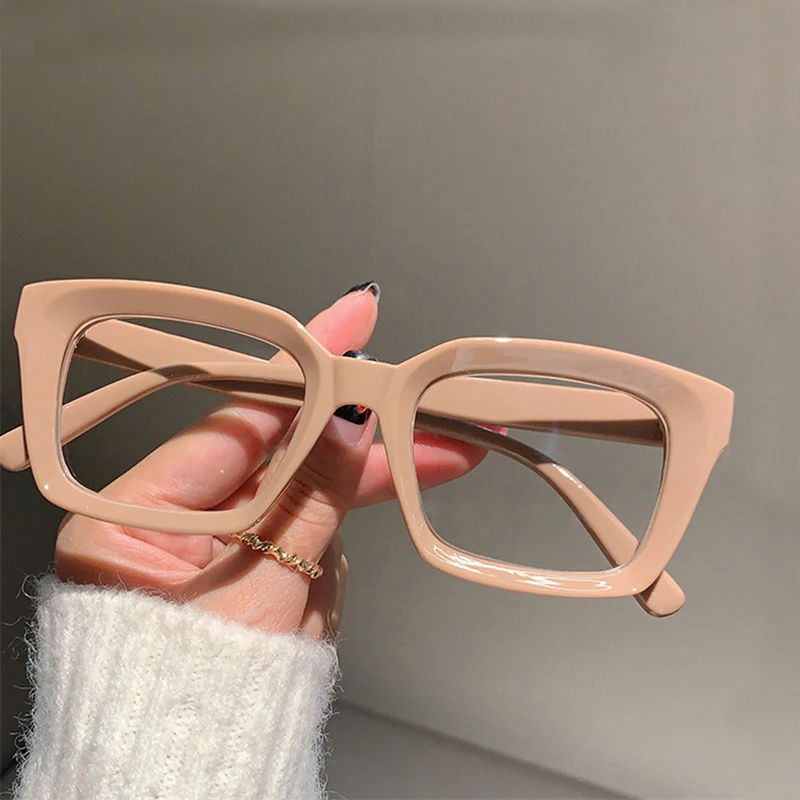 Vintage Brand Designer Square Optical Eye Glasses Frame Women For Men Fashion Computer Myopia Rivet Eyeglasses Frames