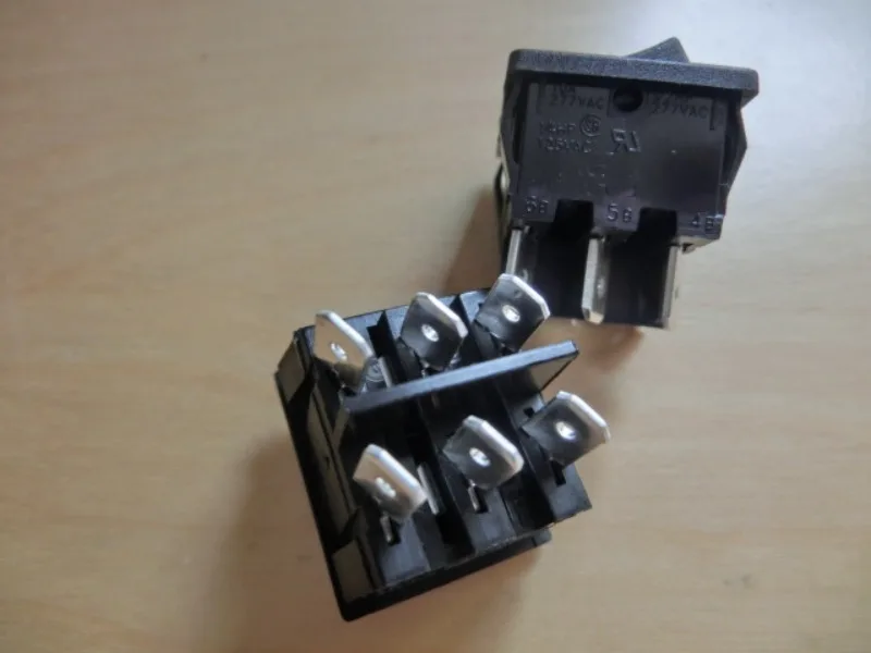 1PCS  H8660VBAAT boat shaped rocker switch with switch identification DPDT 250V10A