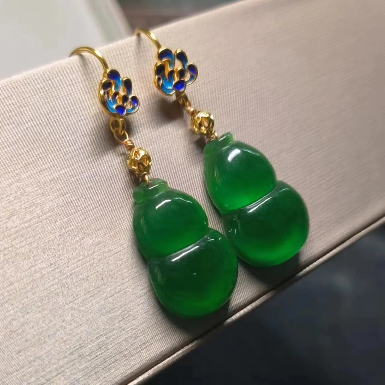 1pcs/lot Natural full green Jade gourd earrings S925 silver gilt cloisonne traditional handicraft retro ethnic style jewelry gem