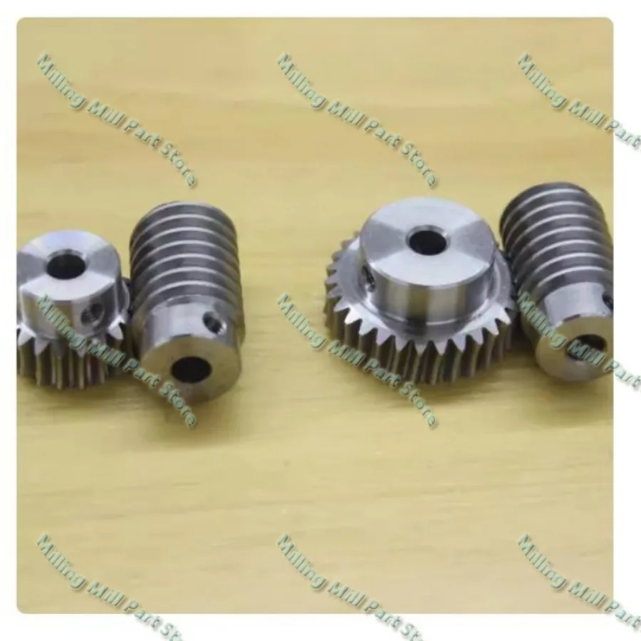 1set 1M Worm Gear drive 1:5/1:10 Speed Ratio 40cr High quality Precision Worm Rod bore 6/8/10MM