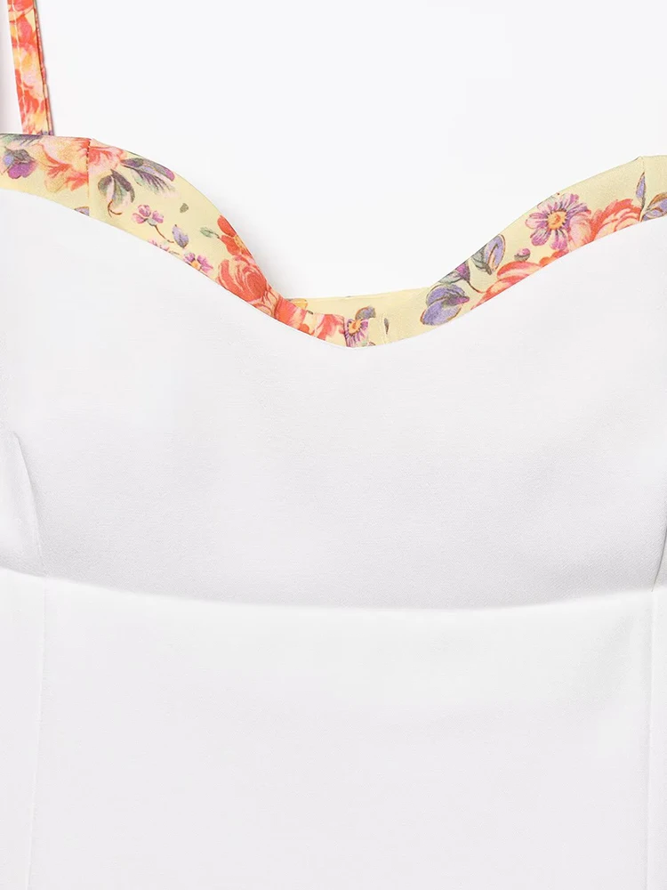 ملابس نسائية صيفية جديدة على الطراز الأوروبي والأمريكي مطبوعة بخياطة مرنة وحمالات علوية وشاح حريري وحزام شورت غير رسمي