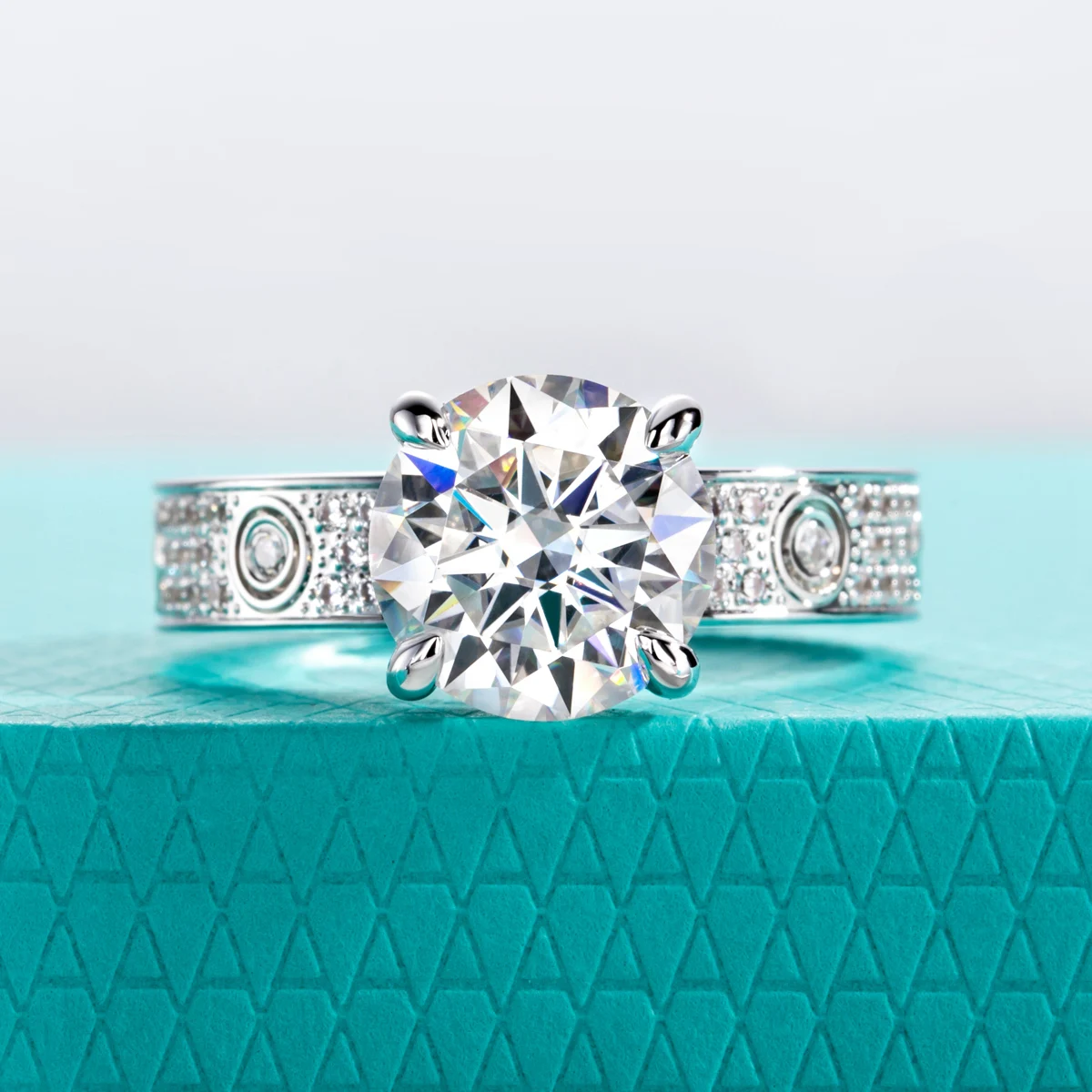 AnuJewel 3ct Ovaler Smaragd Princess Moissanit Verlobungsring 14k Vergoldeter Ehering Schmuckgeschenke für Frauen – Detail 1