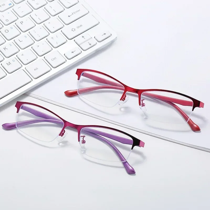 Women Myopia Glasse…