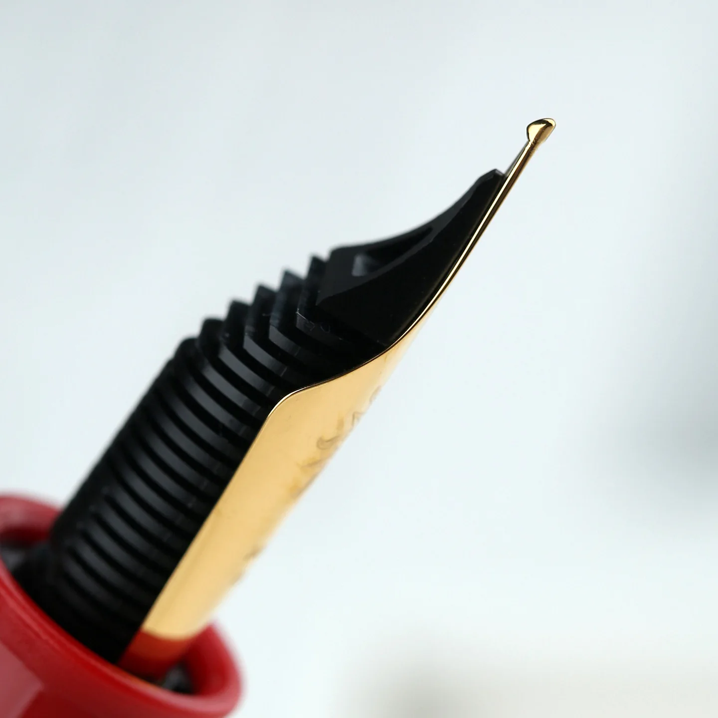 MAJOHN P141 Metal Brass Piston Fountain Pen No.8 Long Knife Hand Polished NF/NM Nib Large Size 40mm Writing Ink Pen