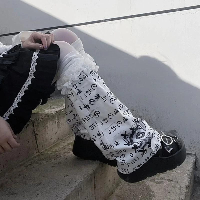 Aesthetic Japanese Anime Letter Print Leg Warmer for Women Harajuku Streetwear Punk Elastic Ruffle Trim Leg Sleeve Cover 15UB