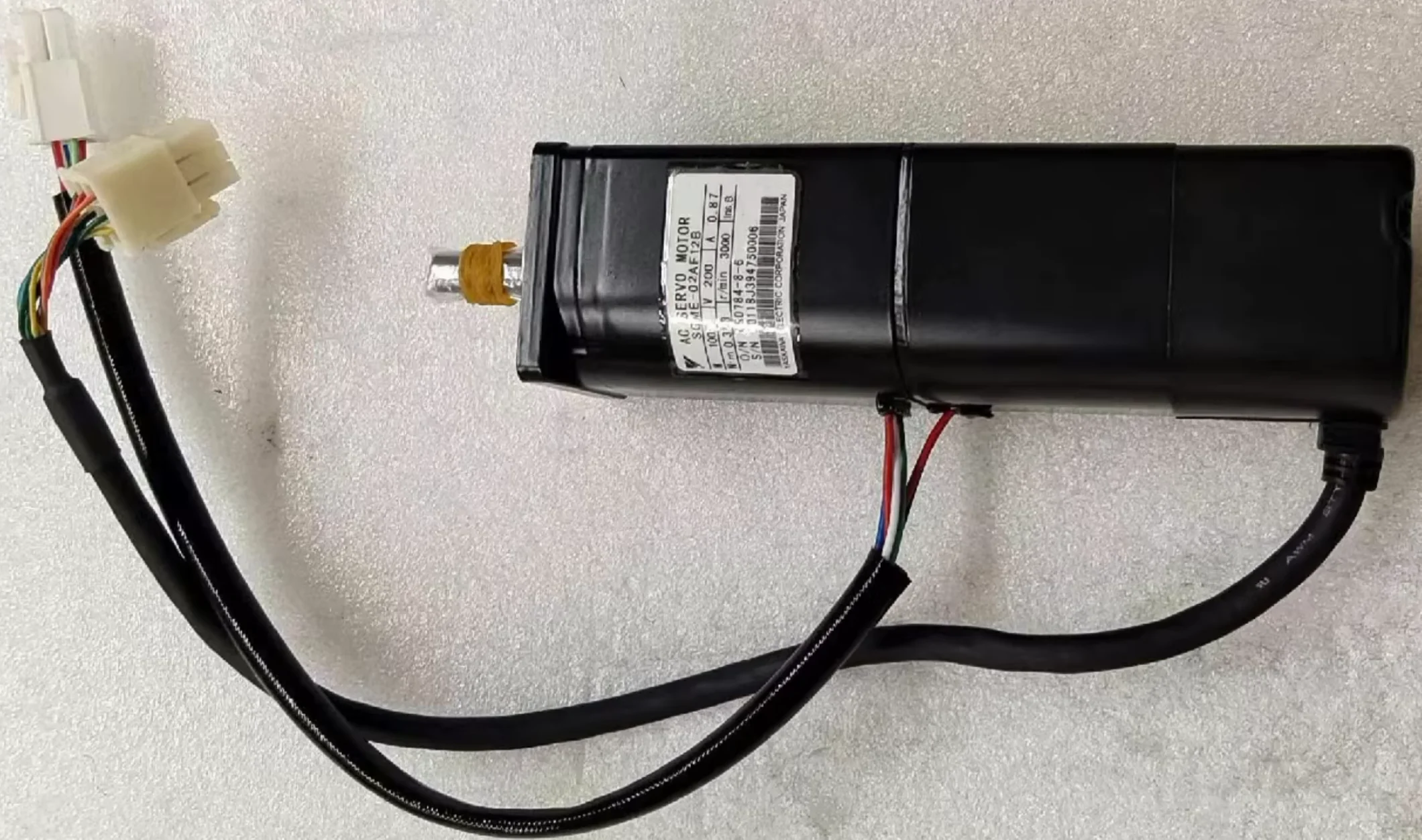 

SGME-02AF12B Brand New Servo Motor，SGME 02AF12B，Fast shipping